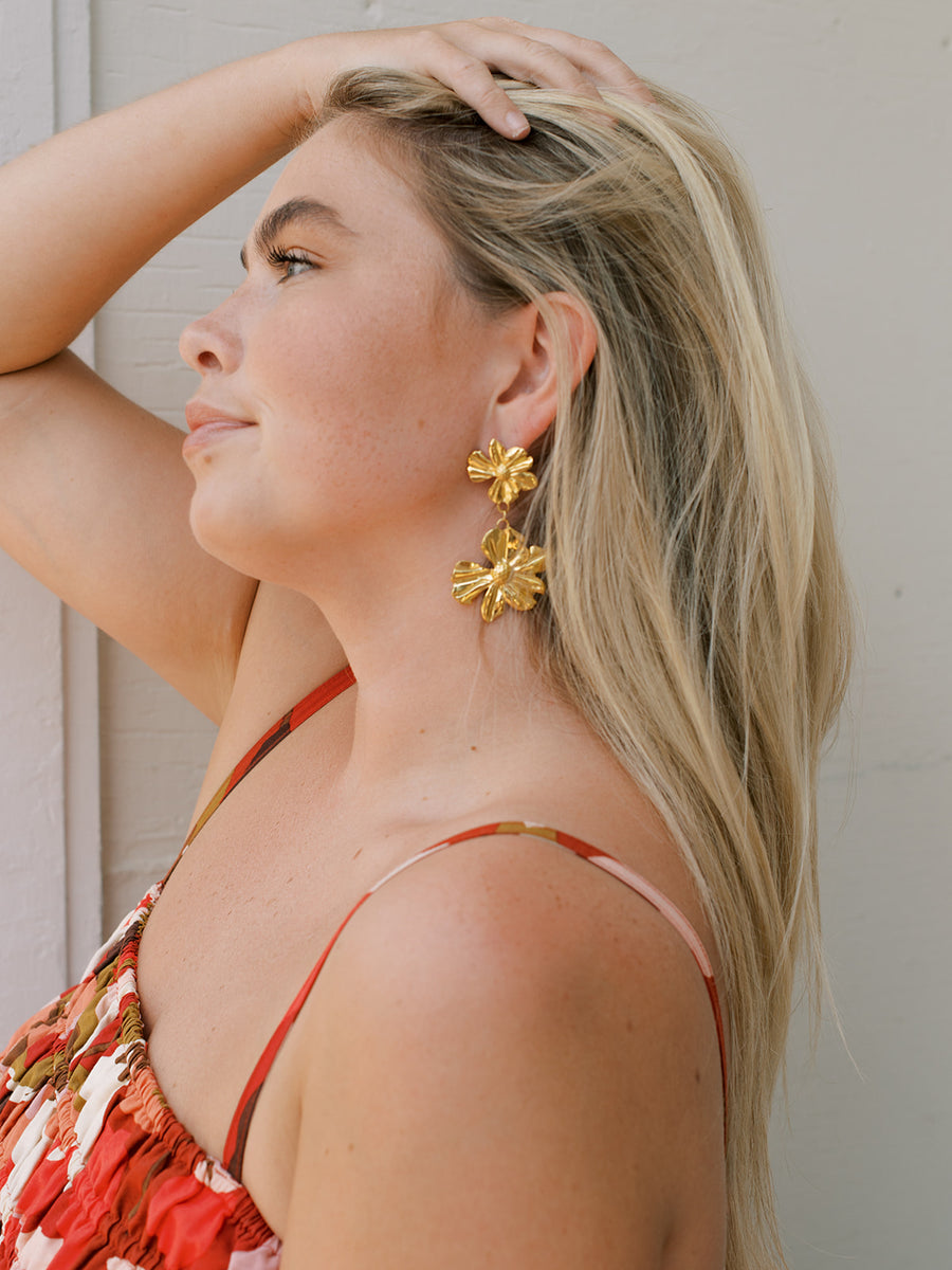 Vintage Gold Flower Earrings