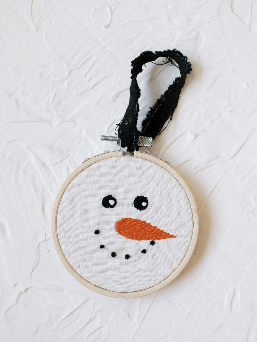Embroidered Christmas Hoops | 3 Patterns