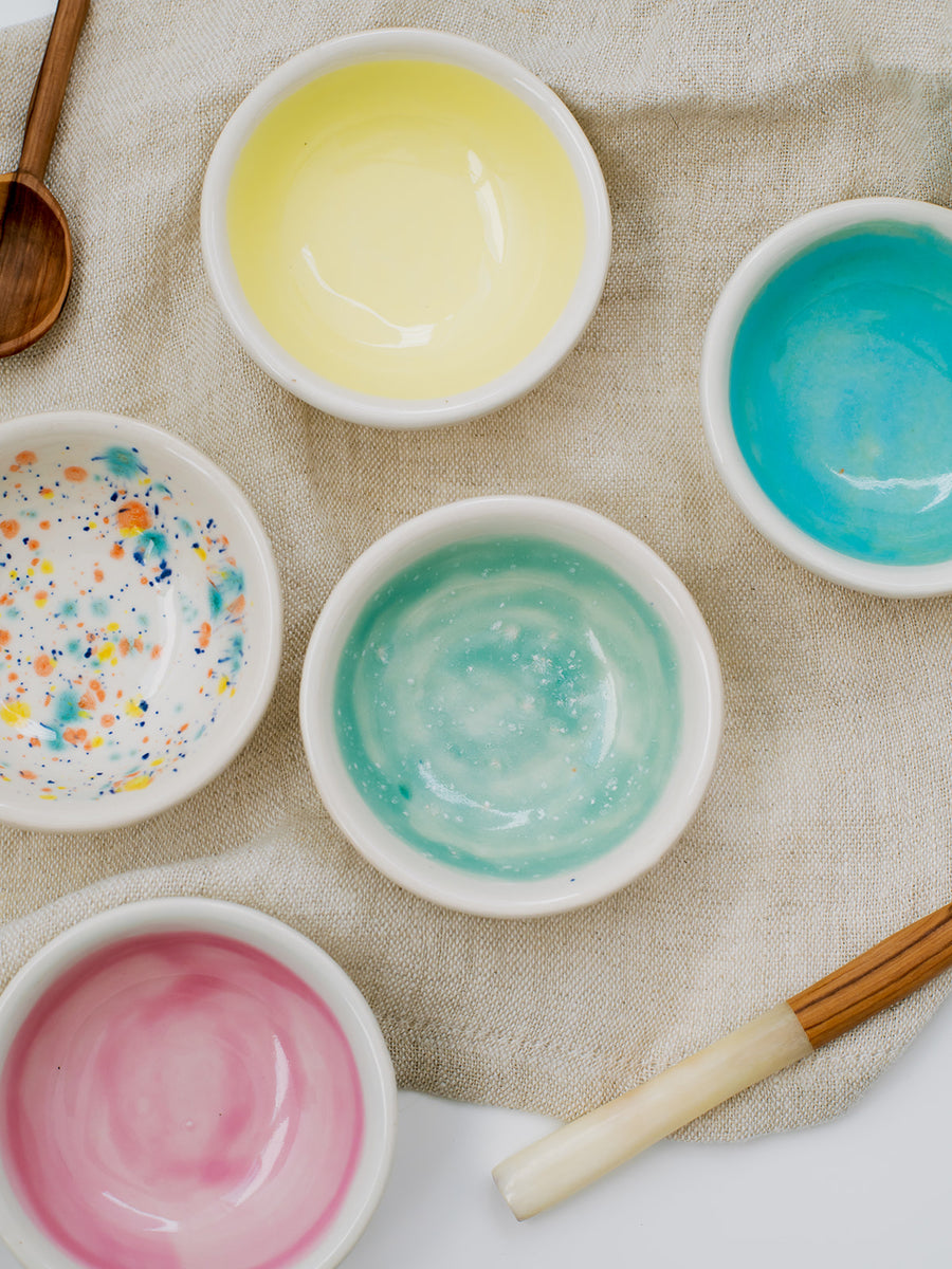Mini Artisan Sauce Cup  Assorted Colors – Mosaic Collective